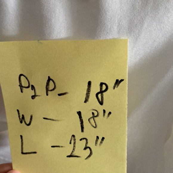 074 H&M Womens Blouse Shirt Size 4 off white Color long sleeve 2 pocket - Picture 10 of 10